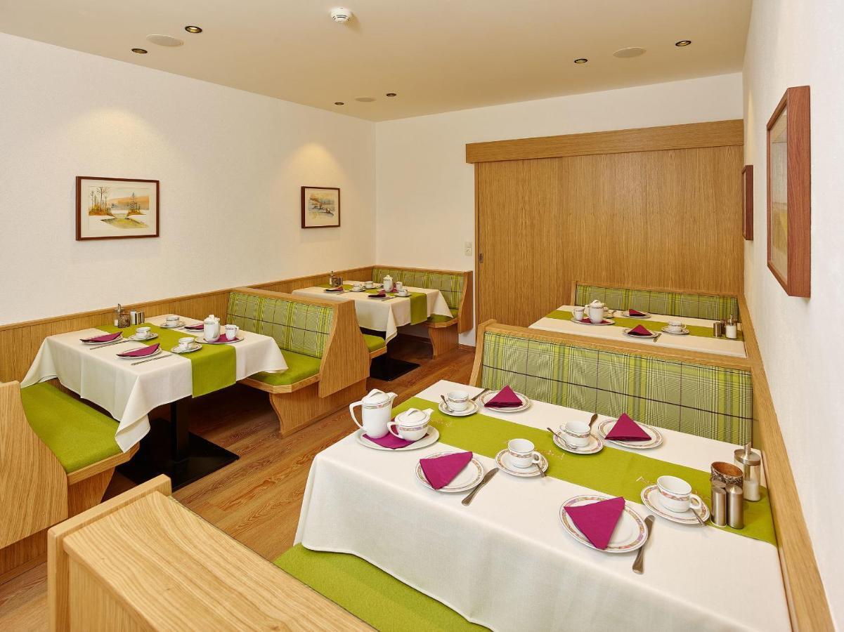 קוהטאי Hotel Garni Kristall מראה חיצוני תמונה