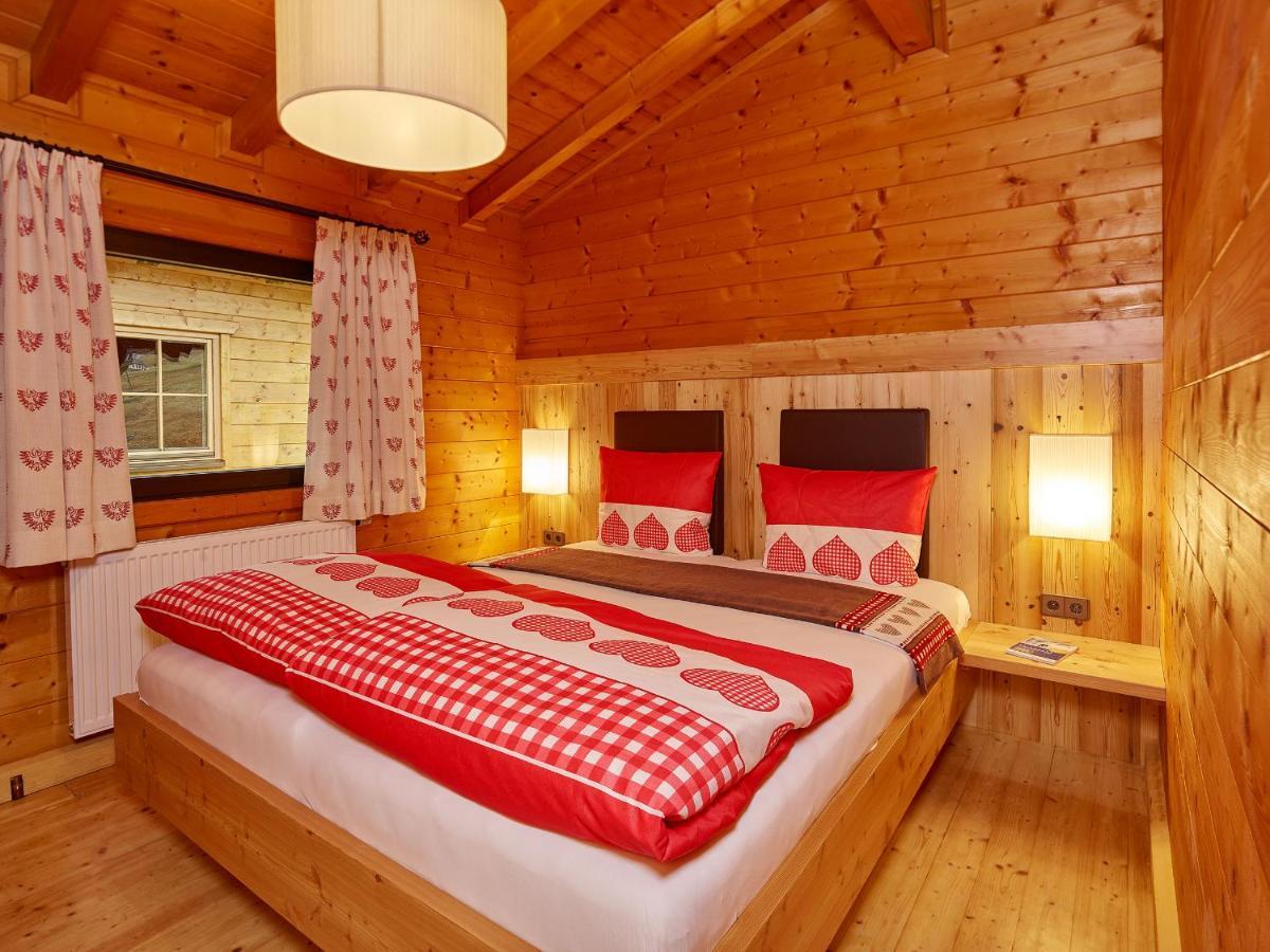 קוהטאי Hotel Garni Kristall חדר תמונה