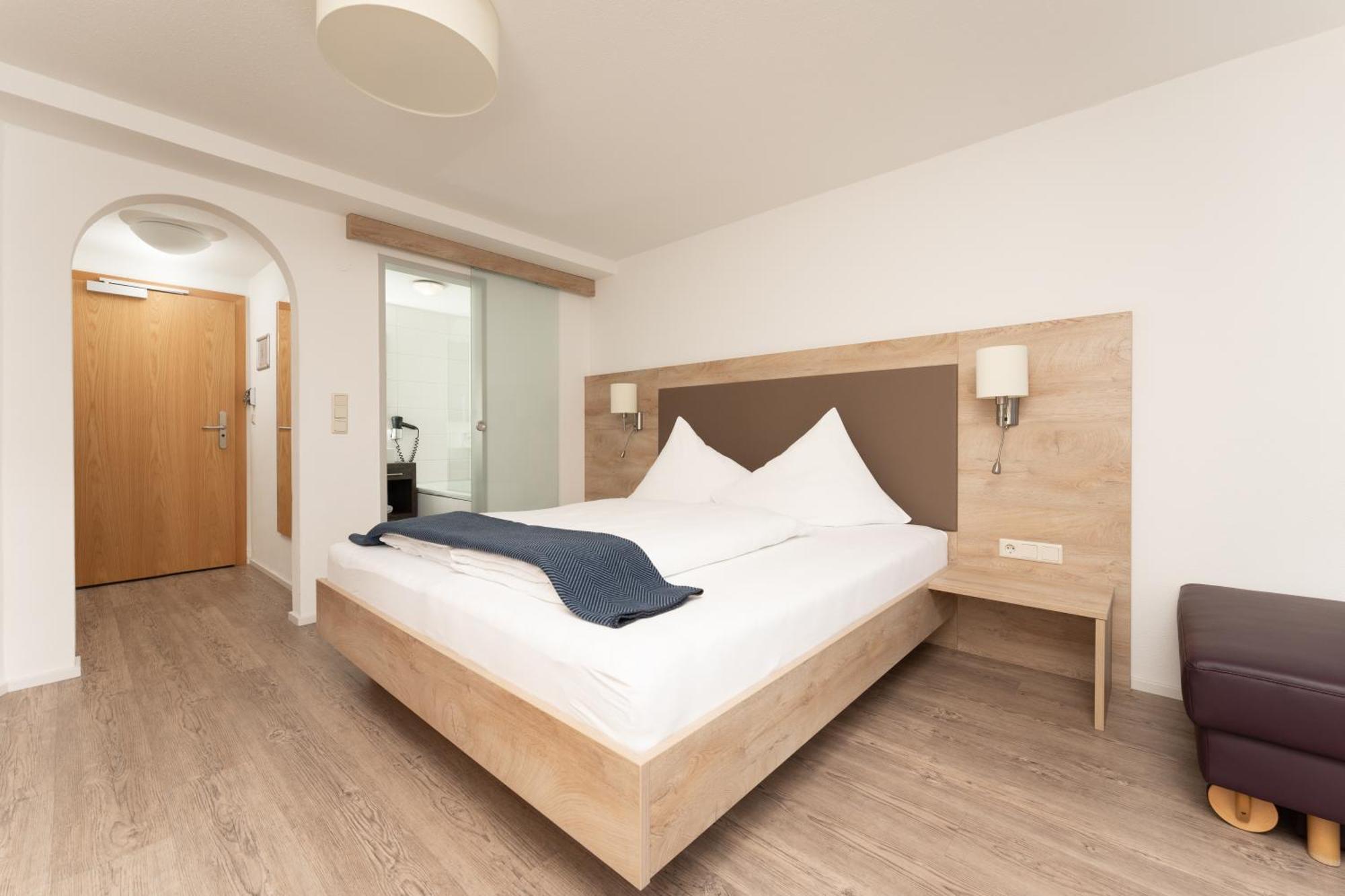 קוהטאי Hotel Garni Kristall מראה חיצוני תמונה